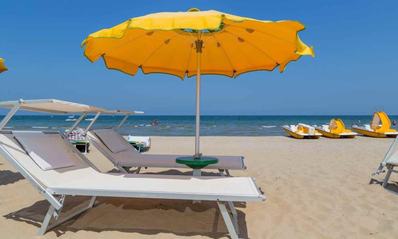 Sovrana Hotel & Spa Rimini Eksteriør bilde