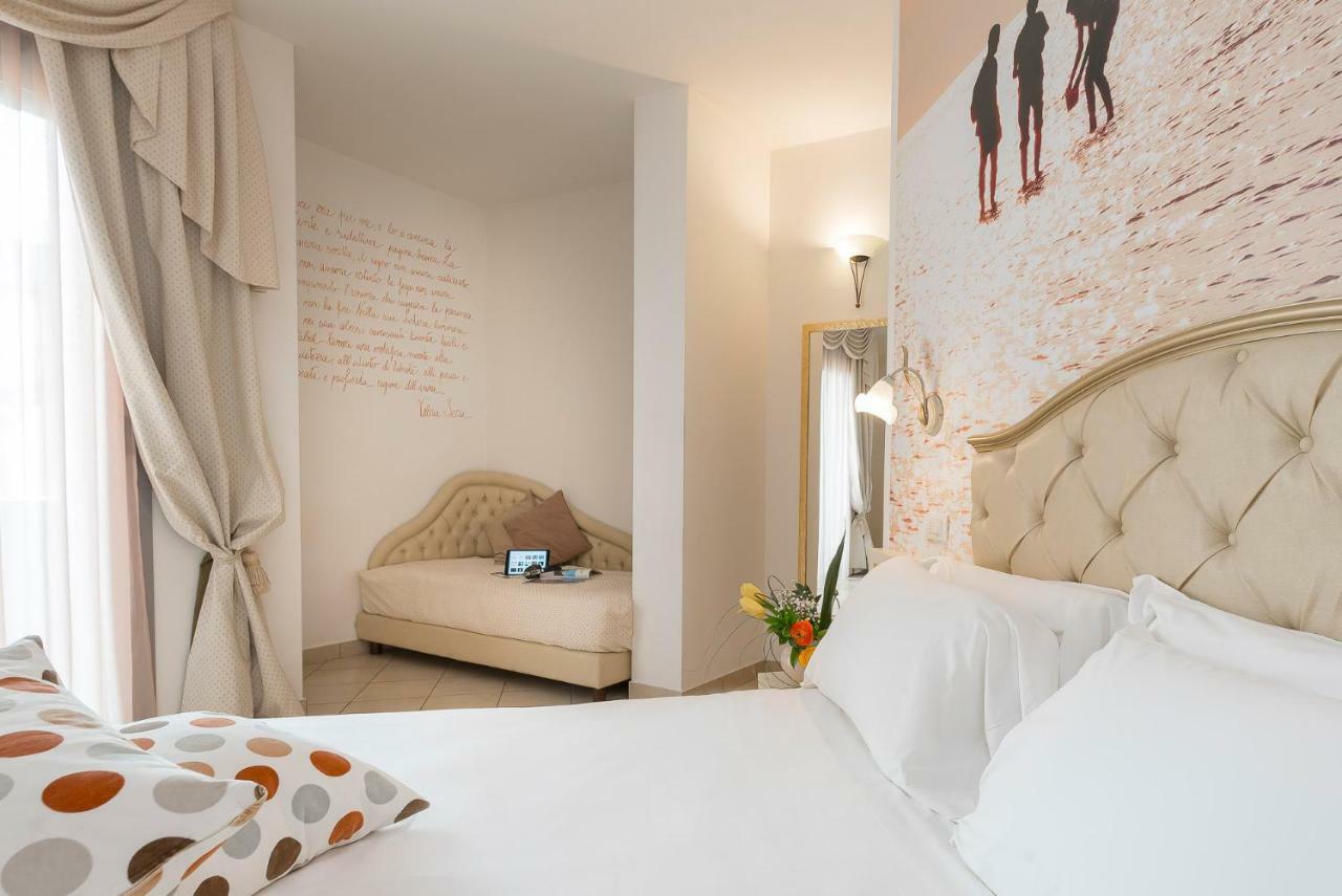 Sovrana Hotel & Spa Rimini Eksteriør bilde