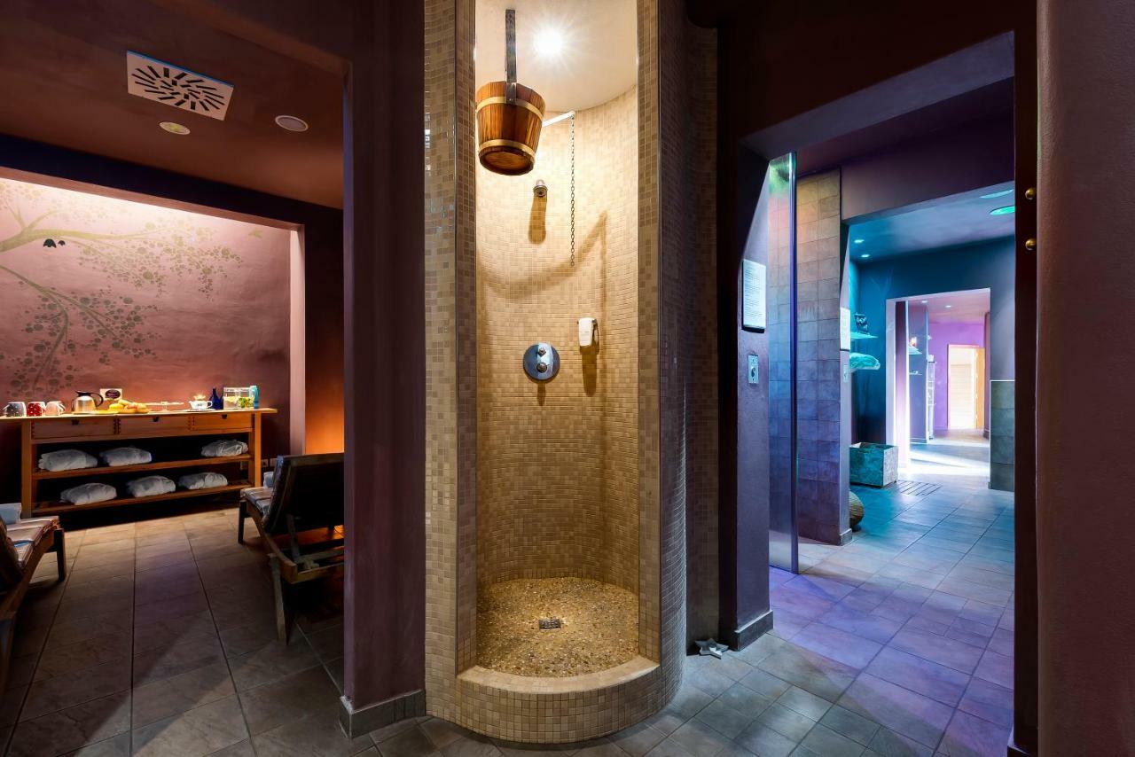 Sovrana Hotel & Spa Rimini Eksteriør bilde